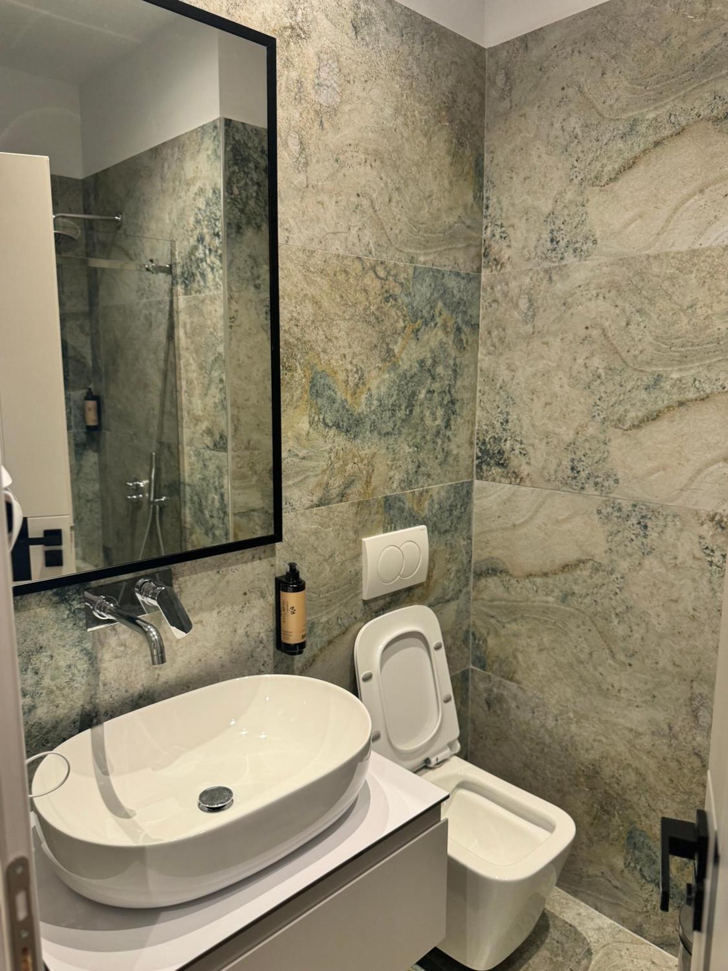 Izi Boutique Apartment Tirana