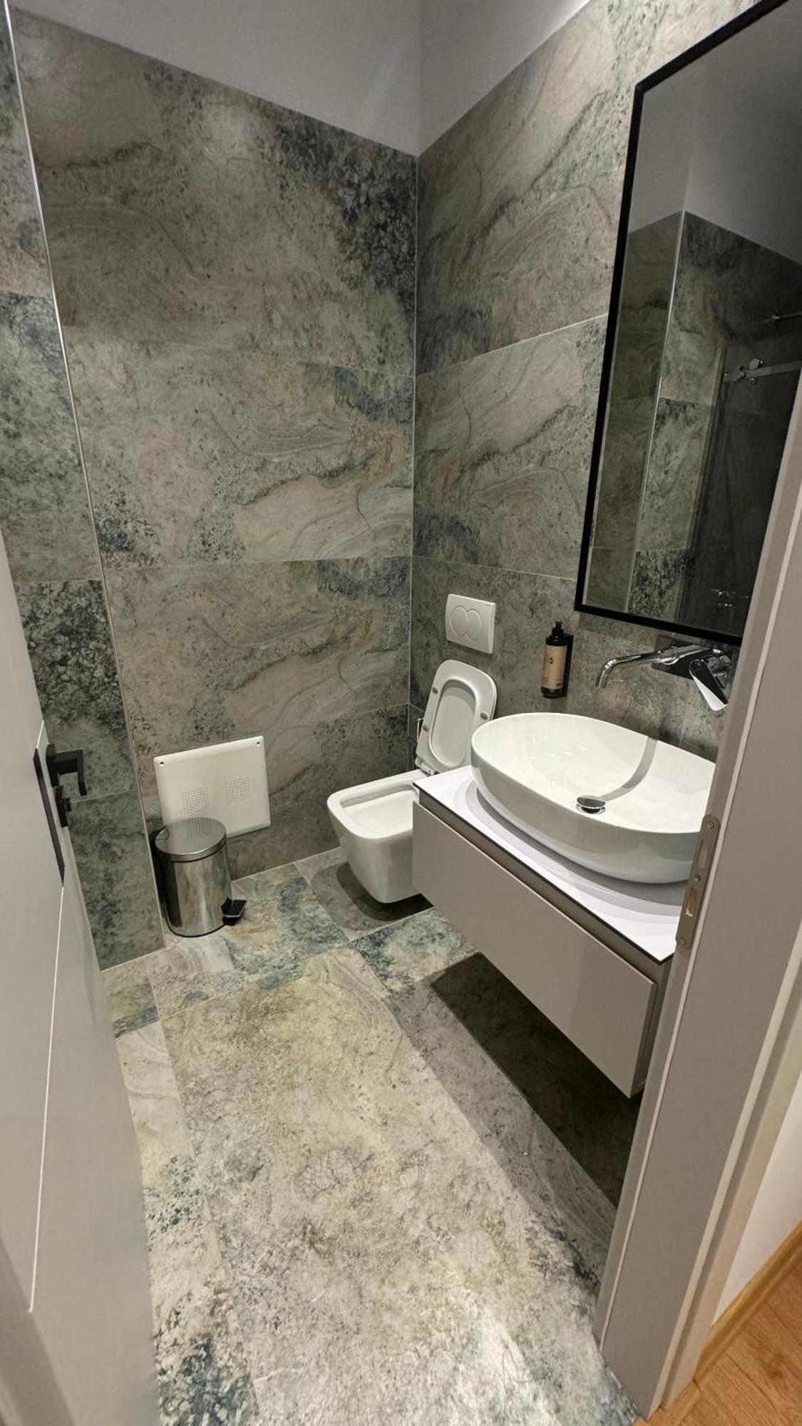 Izi Boutique Apartment *