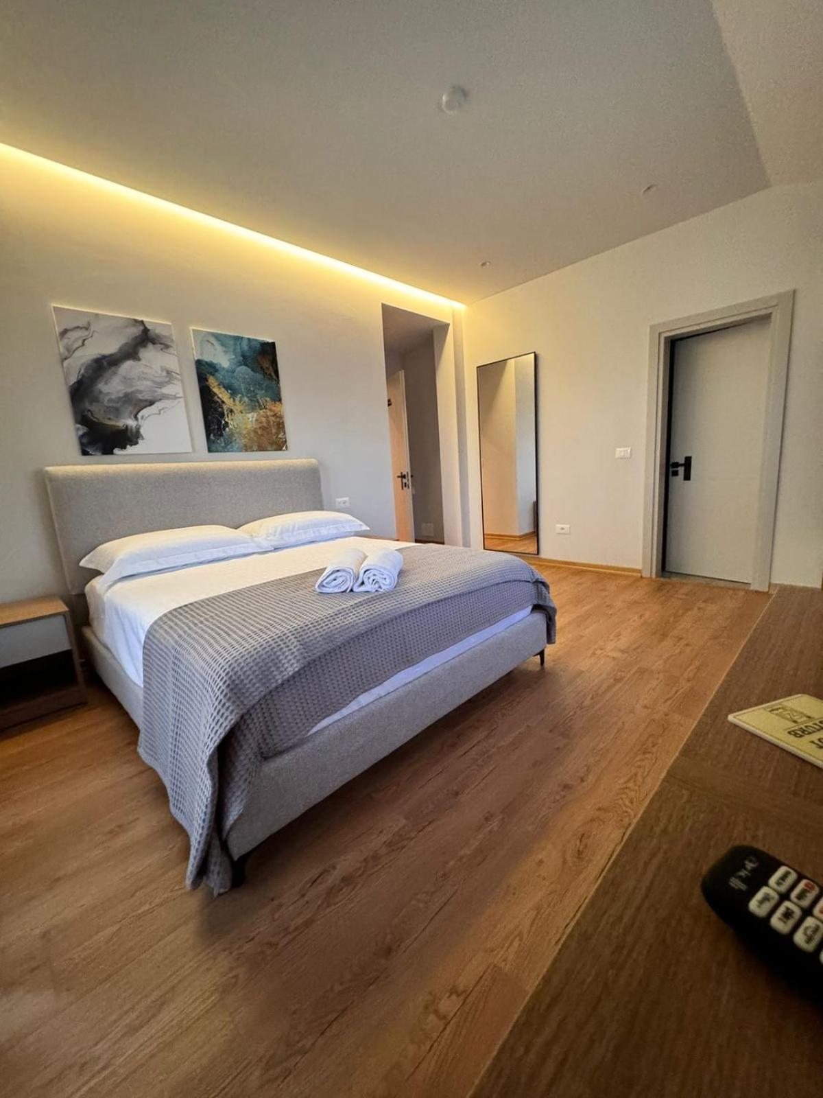 Izi Boutique Appartement Tirana